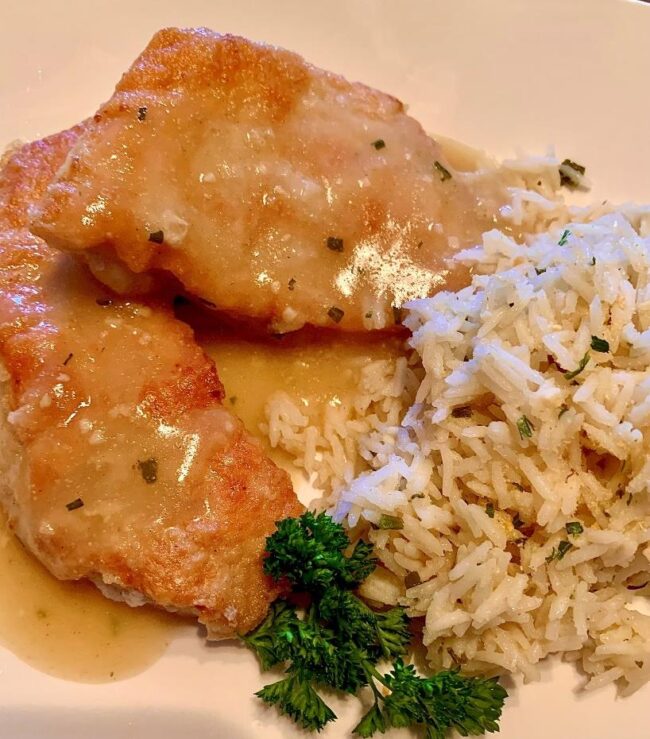Breaded Turkey Cutlets with Herbed Rice and Gravy
